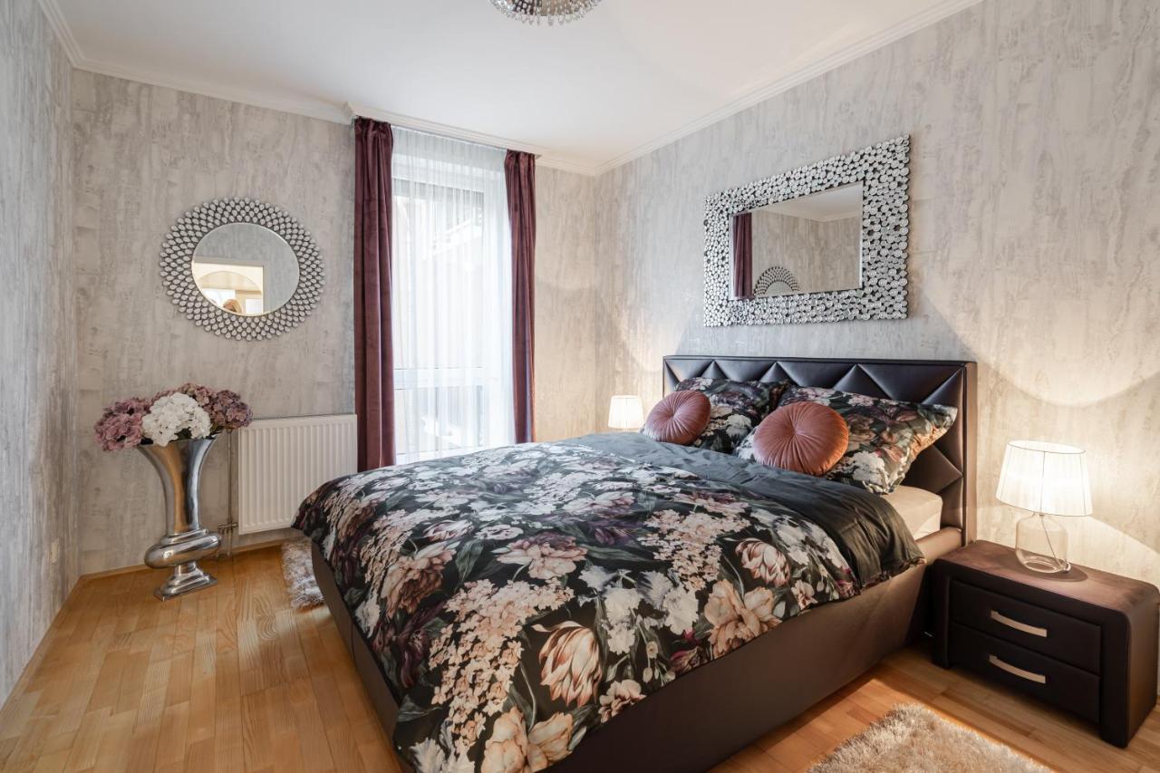 Beautiful Three Bedrooms With Free Parking Close To The Danube Coast Budapeste