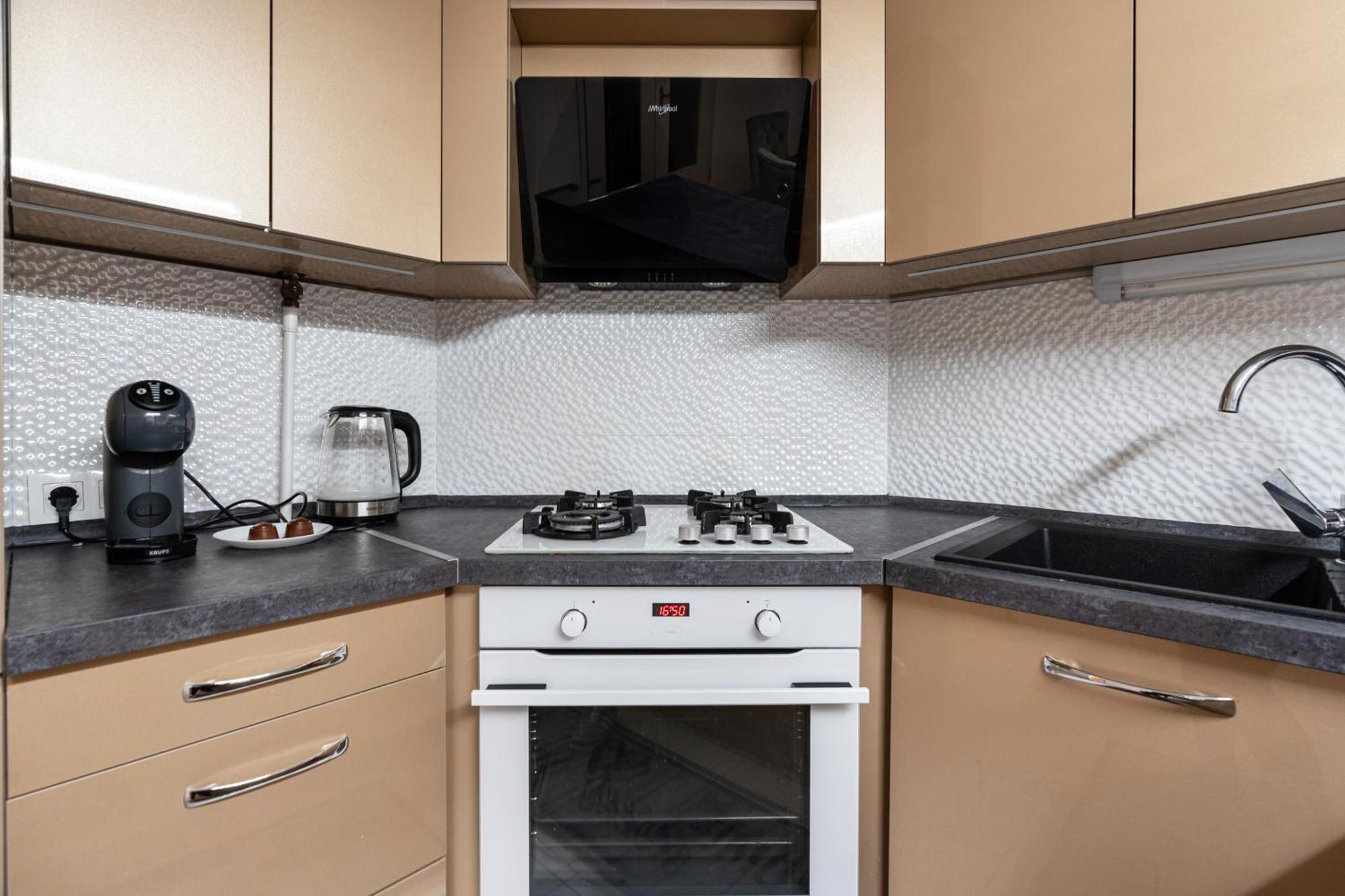 Beautiful Three Bedrooms With Free Parking Close To The Danube Coast * Budapeste